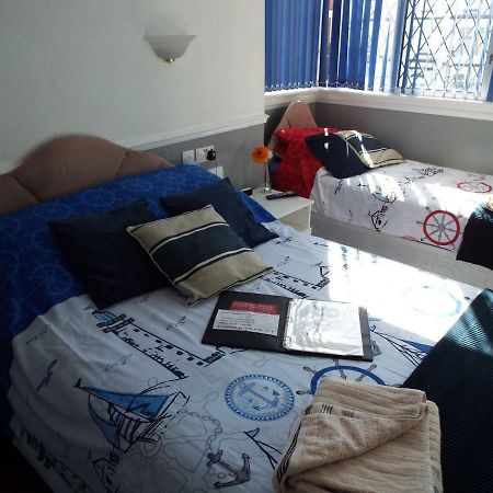 Andora Guest House 사우스포트 외부 사진